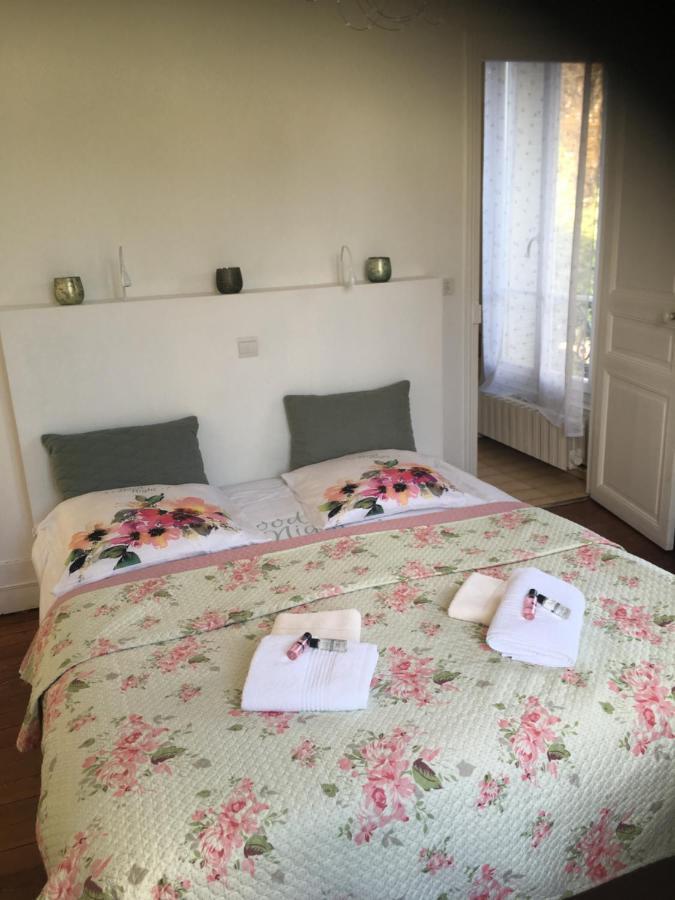 Maison En Pierre De Taille Le Raincy Eksteriør bilde